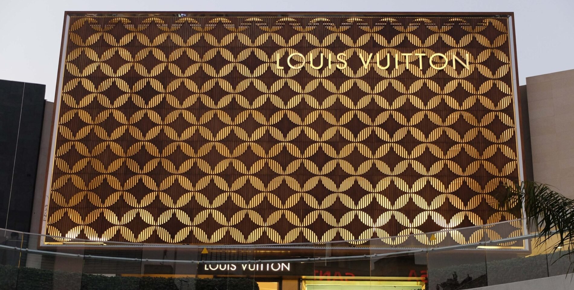 Louis Vuitton Matsuya Ginza Facade Renewal  Jun Aoki  Associates   ArchDaily