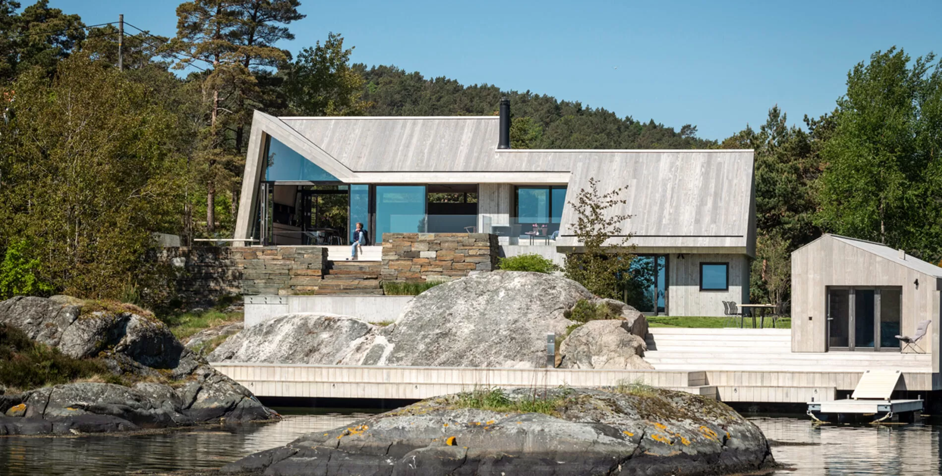 vergelijking vergeten stromen Prachtige woning aan zee in noorwegen uitgevoerd met accoya® hout