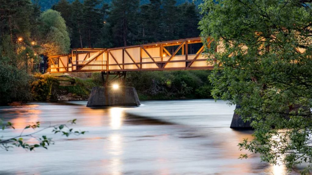 Tintra footbridge in Norway